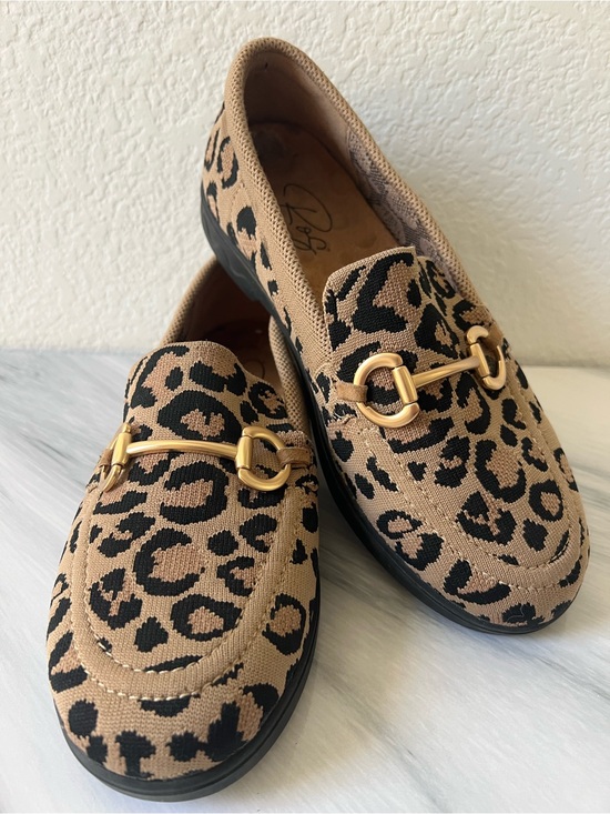 Roc Hommerson Shoes - Leopard Print Slip-On Loafers with Gold Bit - Tan/Black Sz 9W Animal Print Flats